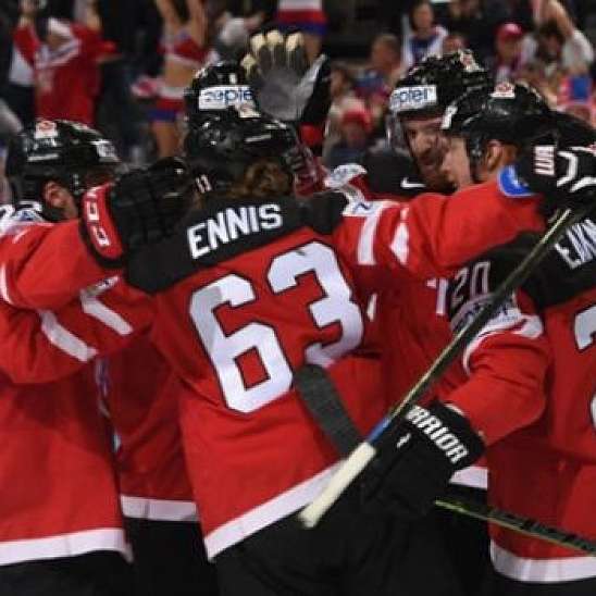 Канада разгромила Россию и стала чемпионом мира